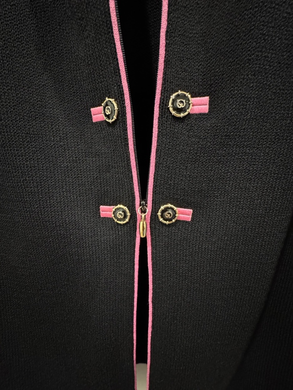 St. John Black Jacket with Pink Trim and Pink Sleeveless Top. 2 pieces. - Picture 4 of 14